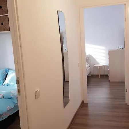 Appartement Edmar Năvodari